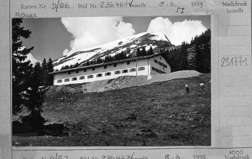 [Kanzelwandhaus gegen Fellhorn / Stillachtal]