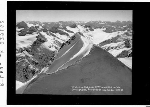 Wildspitze Südgipfel 3772 m mit Blick auf die Ortlergruppe / Pitztal / Tirol