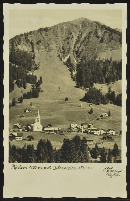 [Mittelberg] Riezlern 1100 m mit Gehrenspitze 1860 m