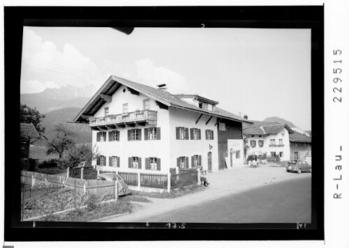 [Haus mit Milch Stüberl in Pflach im Ausserfern / Tirol]