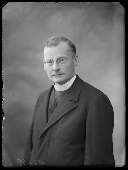 Pfarrer Josef Anton Fink aus Schnepfau