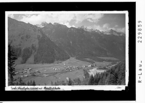 Tirol / Häselgehr im Lechtal 1003 m mit Hornbachkette