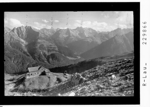 Tirol / Hermann von Barth Hütte 2131 m