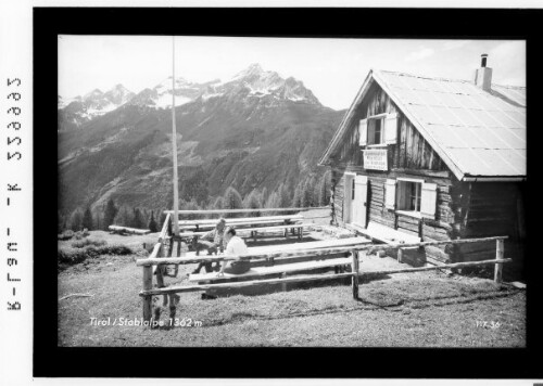 Tirol / Stabalpe 1326 m : [Jausenstation auf der Stabalpe gegen Hornbachkette / Ausserfern]