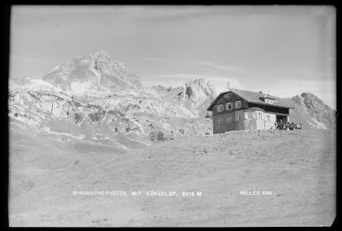 Biberacherhütte mit Künzelspitze 2415 M
