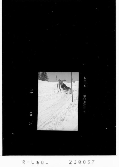 [Schuster Erich vom Skiclub Kleinwalsertal bei den Landesmeisterschaften 1948 in Lech am Arlberg / Slalom]