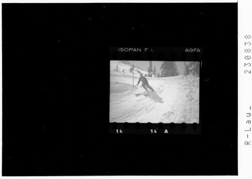 [Maurer Karl vom Skiclub Garmisch-Partenkirchen beim Mahdlochrennen 1948 in Lech am Arlberg / Slalom]