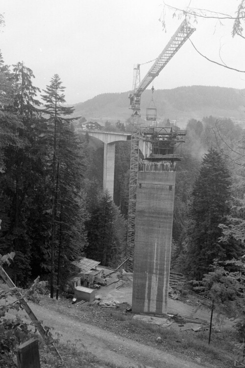 Besichtigung der im Bau befindlichen Lingenauer Hochbrücke