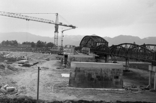 Komplikationen beim Ausbau der Eisenbahnbrücke über die Bregenzer Ach