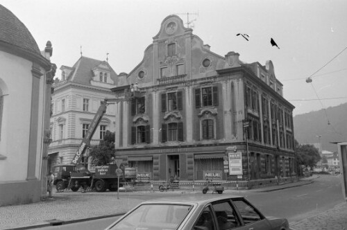Renovierung des Nachbargebäudes der Johannes-Nepomuk-Kapelle in der Kornmarktstraße