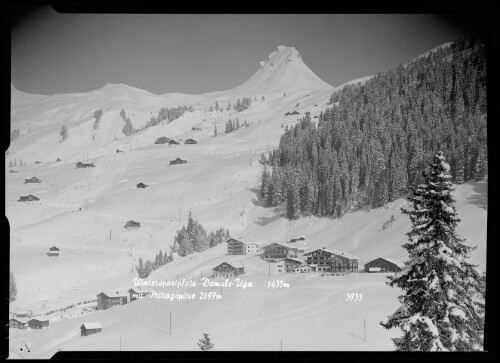 Wintersportplatz Damüls-Uga 1431 m mit Mittagspitze 2097 m