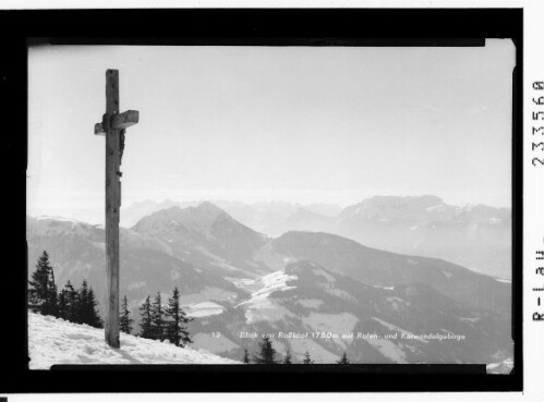 Blick vom Roßkopf 1750 m auf Rofan- und Karwendelgebirge