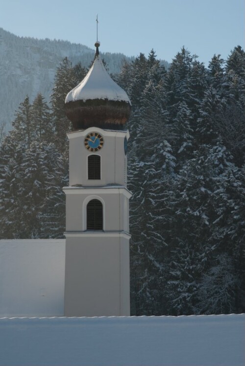 Schlins - Kirchturm im Winter