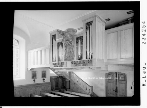 Neue Empore mit Orgel in Sibratsgfäll