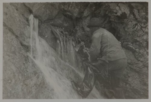 Verkeilung der Quellaustritte an der Luftseite der Seebarre, aufgen. 6. Mai 1927, Foto 167