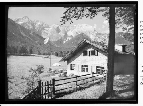 Moosalm gegen Mieminger Berge bei Barwies / Tirol