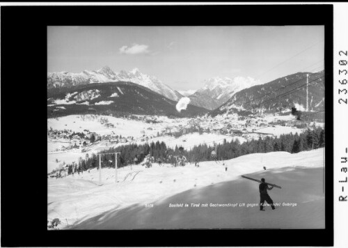 Seefeld in Tirol mit Gschwandkopf Lift gegen Karwendel Gebirge