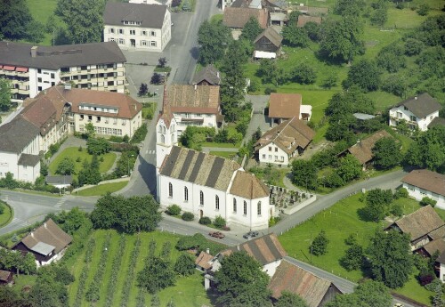 Schrägluftaufnahmen von Gebäuden der Gemeinde Gaissau