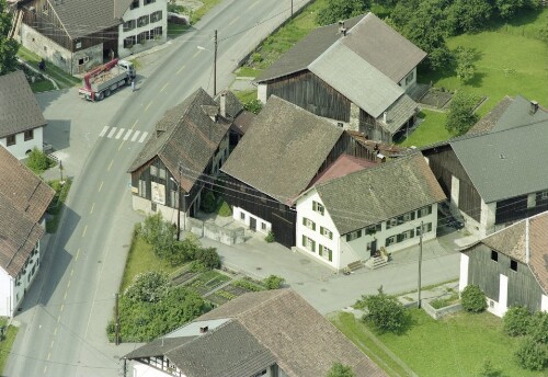 Schrägluftaufnahmen von Gebäuden der Gemeinde Bludesch, Gais