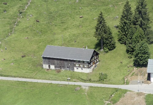 Schrägluftaufnahmen von Gebäuden der Gemeinde Sibratsgfäll