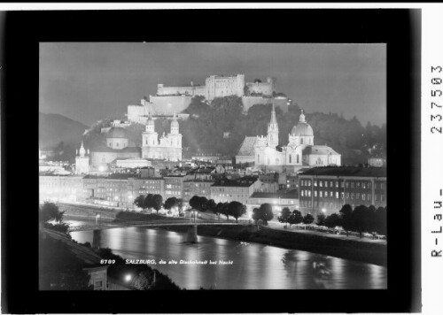 Salzburg - die alte Bischofstadt bei Nacht