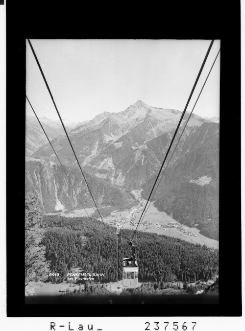 Penkenseilbahn bei Mayrhofen : [Penkenbahn mit Blick auf Mayrhofen und Ahornspitze]