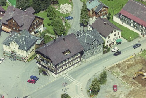 Schrägluftaufnahmen von Gebäuden der Gemeinde Alberschwende