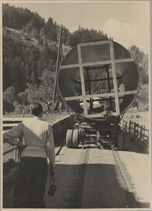 Rohrtransport nach Latschau