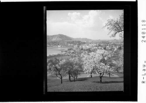 [Gmunden am Traunsee im Frühling / Salzkammergut]