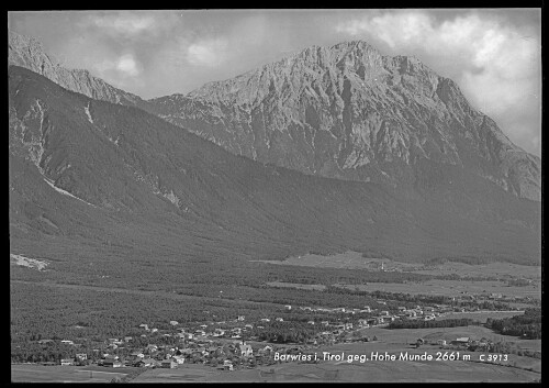 Barwies in Tirol gegen Hohe Munde 2661 m
