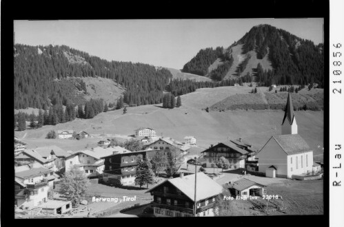 Berwang, Tirol : [Berwang gegen Alpkopf]