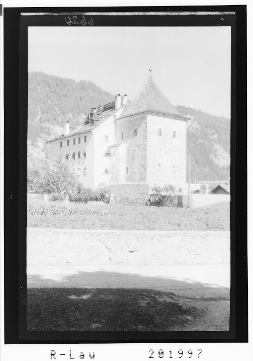 [Schloss Sigmundsried in Ried im Oberinntal / Tirol]