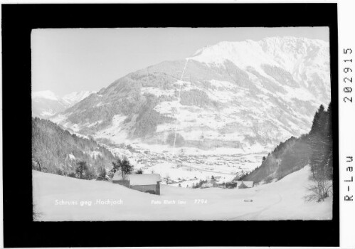 Schruns gegen Hochjoch im Montafon : [Blick zum Skigebiet von Schruns mit Sennigrat und Kreuzjoch]