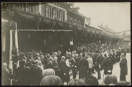 Kaiser Franz Josef I. begrüsst auf d. Bahnhof Bregenz 1909 die Ehrengäste
