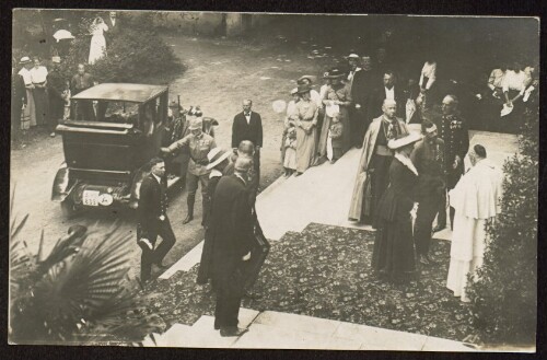 [Kaiser Karl I. und Kaiserin Zita am 5. Juni 1917 zu Besuch im Kloster Mehrerau in Bregenz]