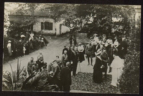 [Kaiser Karl I. mit seiner Gattin Zita am 5. Juni 1917 zu Besuch im Kloster Mehrerau in Bregenz]