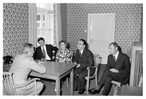 Botschafter DDR bei Tizian und Landeshauptmann
