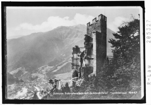 Schloss Schrofenstein mit Landeck / Tirol